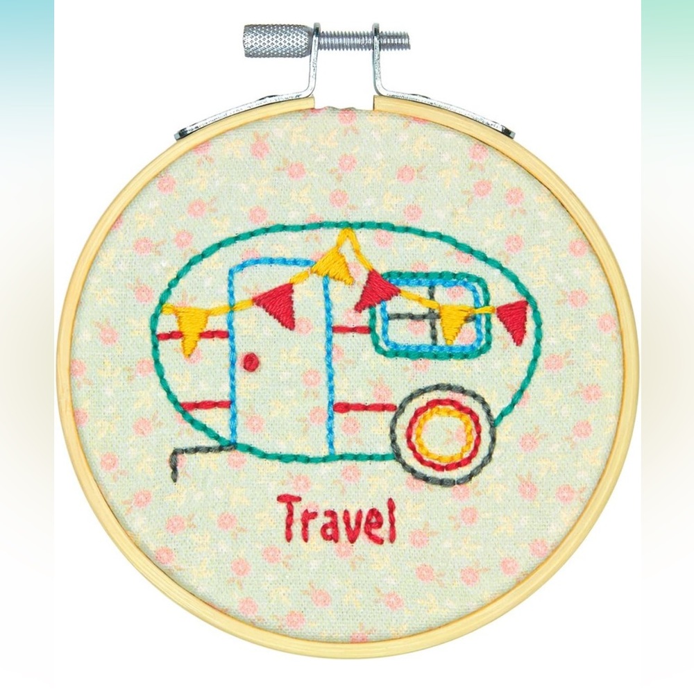 NIP DIMENSIONS Learn a Craft Embroidery Kit Travel Camper Comes With 4” Hoop!